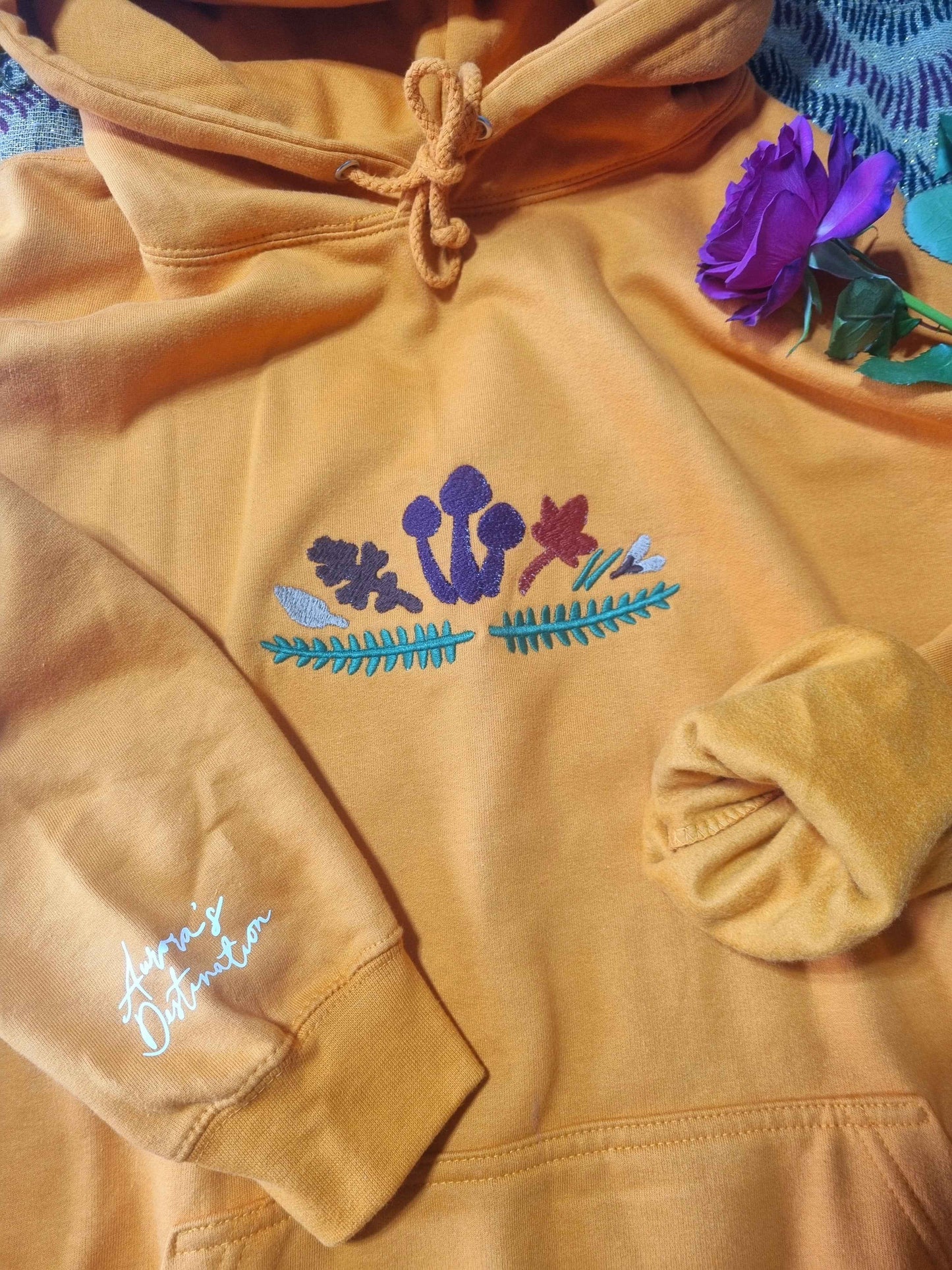 LAST ONE! SIZE LARGE.