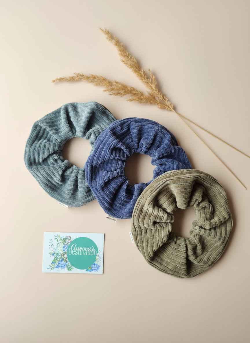 Handmade Chunky Scruchie - Light Moss Green